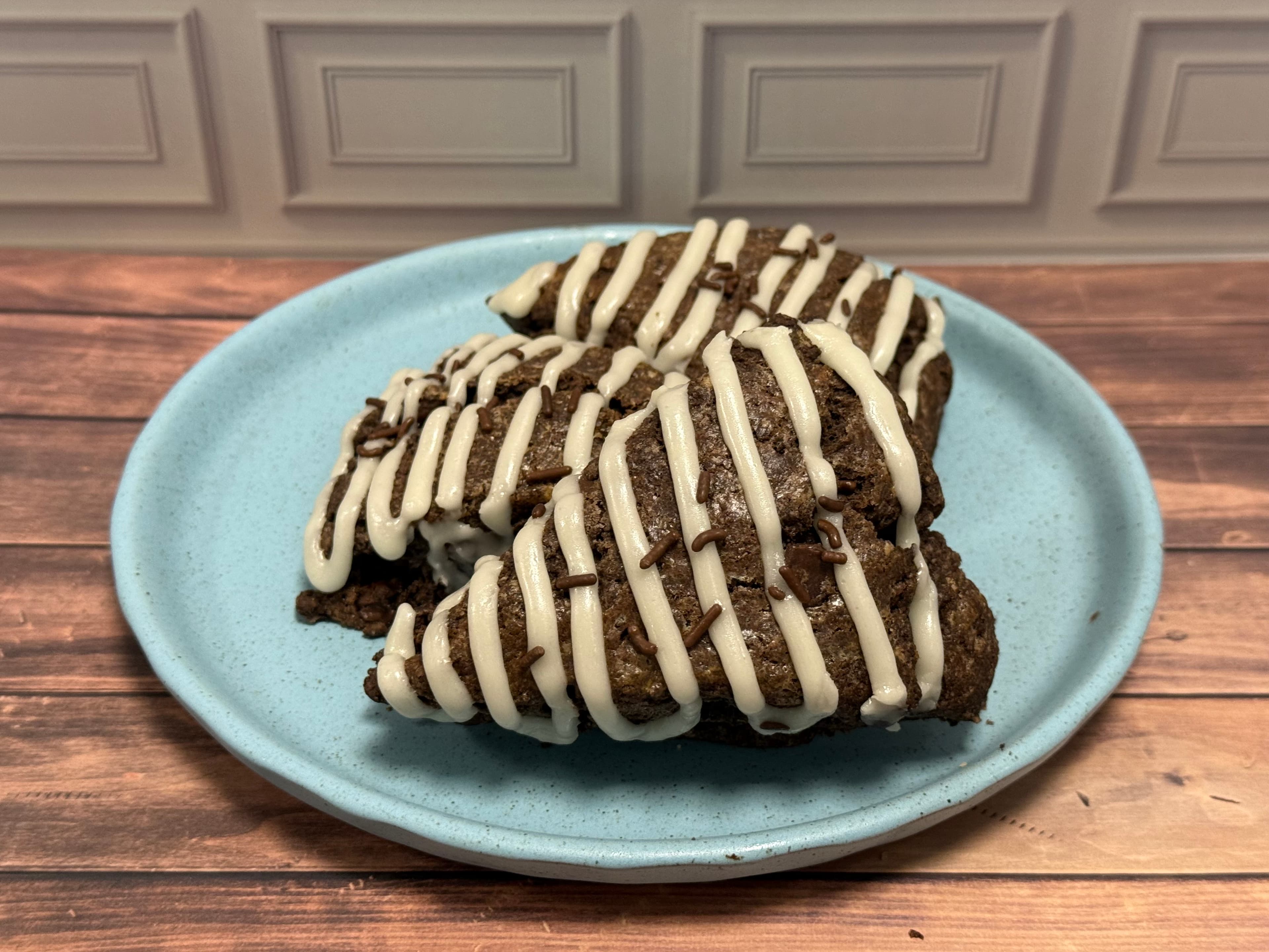 Scone, Scon, or Scoan? How to Pronounce Scone (and Win the Argument)